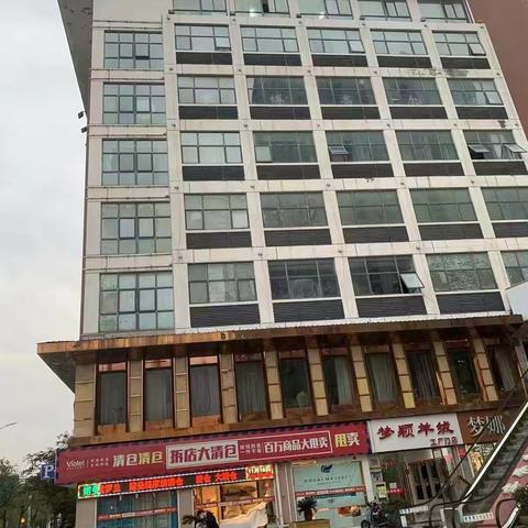 交通银行海安支行开展现金服务“五个一”活动