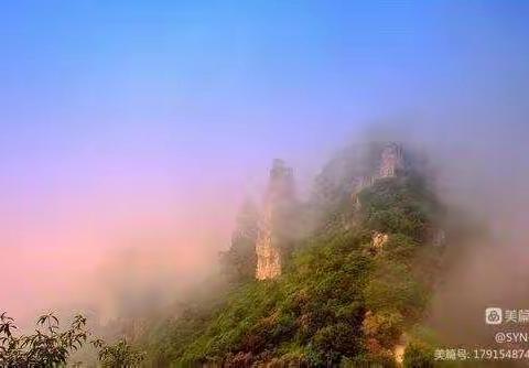 易县有很多美丽的风景，也有很多的旅游景点，我最喜欢的就是清西陵了