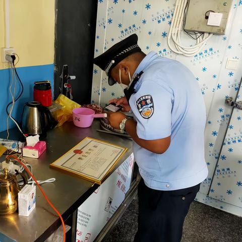 回新社区旅租出租屋疫情防控管理排查