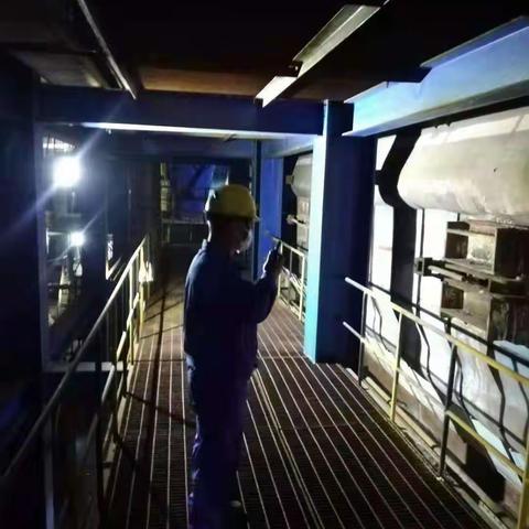 回一工段高峰班锅炉输送清灰操作演练