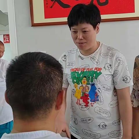 最美医生王文霞