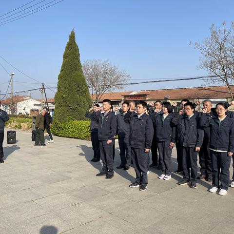 传承红色基因  汲取奋进力量           ——黄骅港直属库3月主题党日 主题团日活动