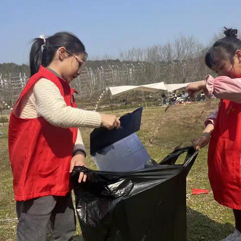 儿童友好｜湖岭镇开展学雷锋文明实践活动