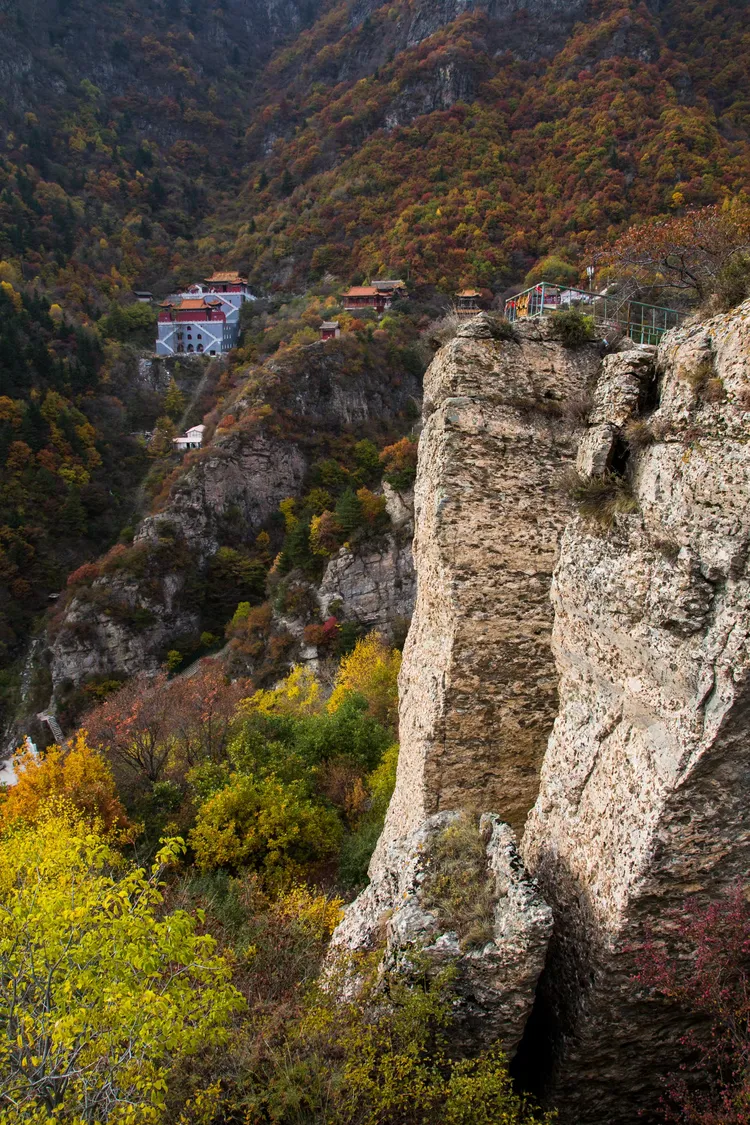 山西吕梁·岚县白龙山