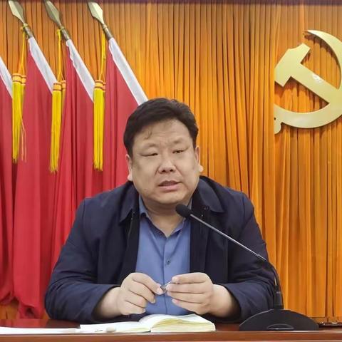 马集镇组织召开贫困户走访专项会议