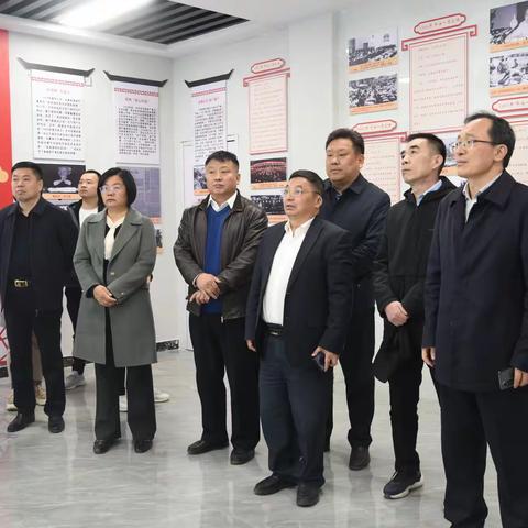 青岛市委党校副校长展旭杰一行到马集镇调研衔接乡村振兴集中推进区建设情况