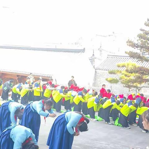 四年级（2）班研学不停步，内涵更丰富——中南门2022年  秋季研学开课啦！