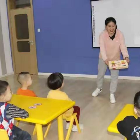 机关幼儿园人文素养第三课《遵守规则和不遵守规则，你选哪一个》