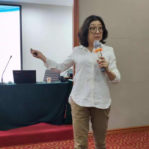 国培计划（2018）紧缺学科音乐培训项目第六天