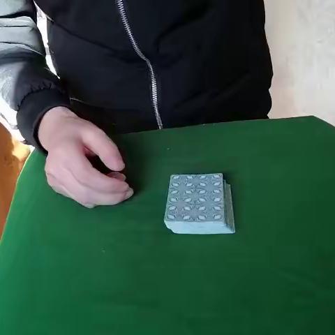 魔术炸金花洗牌发牌方法图解、扑克牌三公纯手法技巧