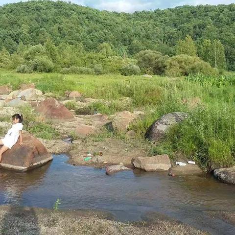 音三中一年十六班于舒桐同学——丰富多彩的课余生活！