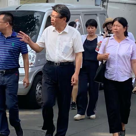 沈继奔副市长到海口市博爱街道实地调度推进新冠疫苗接种及“巩卫”工作