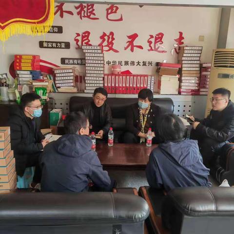 区城管委到北园街道凤凰山社区考评