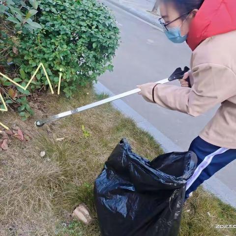 实践劳动新风，宣扬中华精神     南高嘉陵校区初2022级9班   秦媛