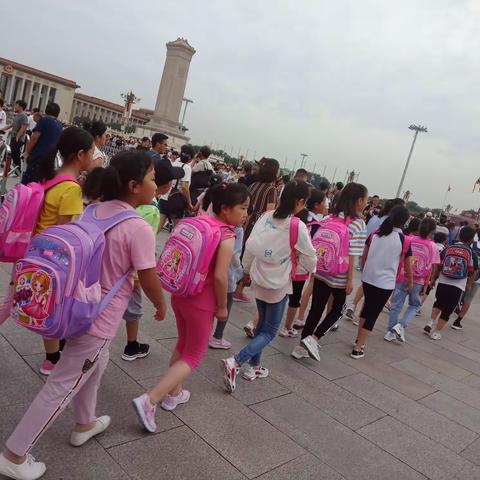 高山堡乡寄宿制小学北京夏令营活动【中】