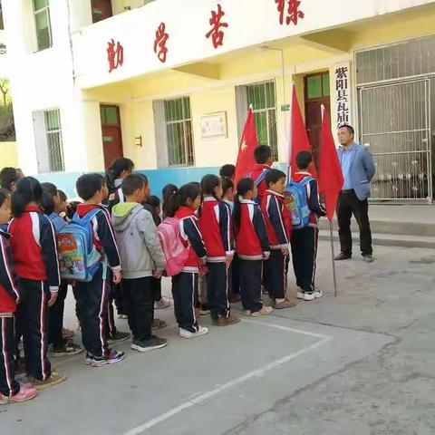 老庄小学“小小采茶师”课外综合实践活动