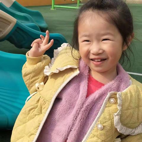 北京银座金宇幼儿园  __苗苗二班