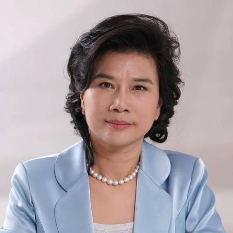 最美的三位草根逆袭女企业家，是谁？