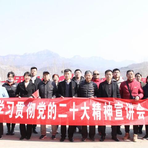 党建引领促发展，红色精神入人心