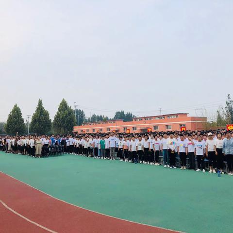 立德树人奋进担当 教育脱贫托举希望—— 精英学校热烈庆祝第36个教师节