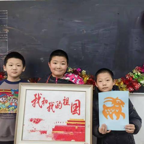 民族团结一家亲 携手共绘一幅画