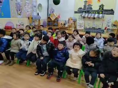 明月丰华幼儿园大一班第一周精彩回顾