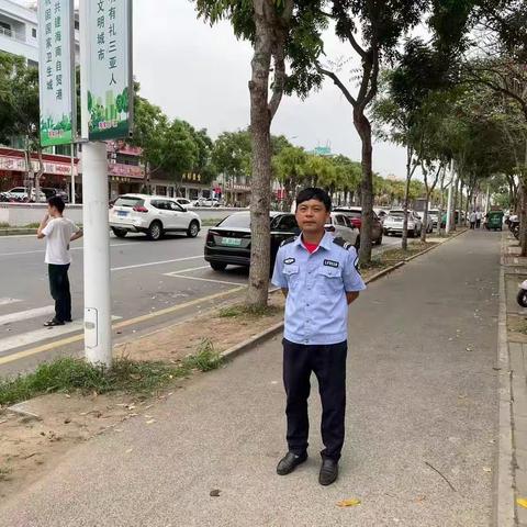 2023年4月17日林旺社区联防队员辖区内，街道小巷加强巡逻防控，无异常情况