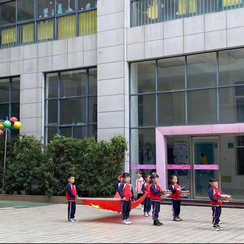 💒奥源幼儿园小二班第七周精彩回顾✨