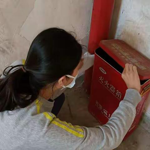 白沙街道白龙社区开展安全生产、扫黄打非工作检查