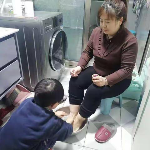 【水冶镇阜东小学】懂感恩，做家务，尽孝心——感恩父母系列活动（二）