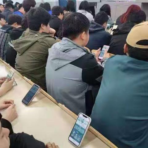 食品园林学院开展“传承红色基因·清明祭英烈”主题团日活动