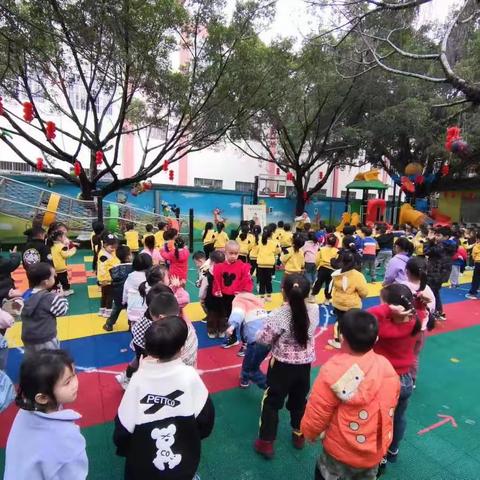 西乡塘区秀华幼儿园——中二班美篇回顾