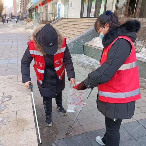 除冰扫雪齐参与  文明城市你我建