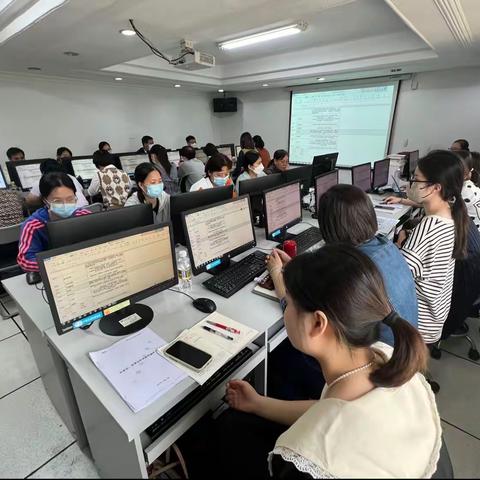 龙华区支付局开展村居委会财务基础知识和财务软件操作培训