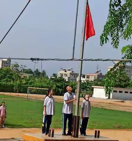 2020年秋季校长上好“开学第一课”