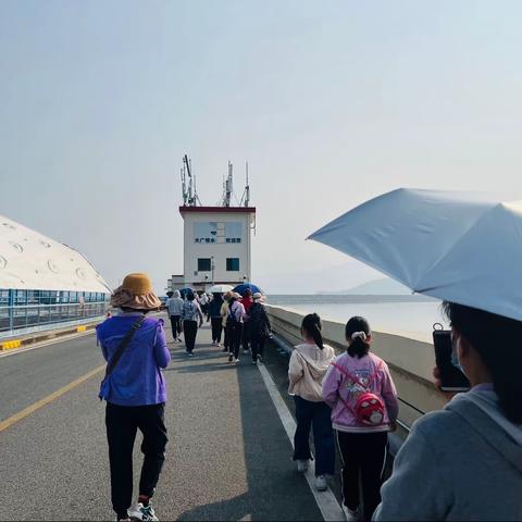 【时代女性，风采飞扬】七坊镇中心学校三八妇女节“欢乐春游”主题活动