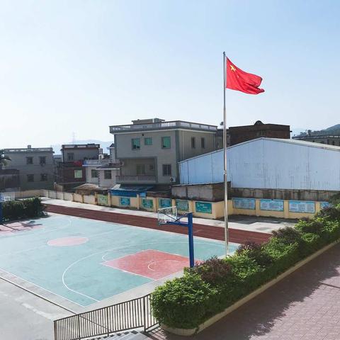 梧浦小学2019.1.5开展校园安全隐患大排查