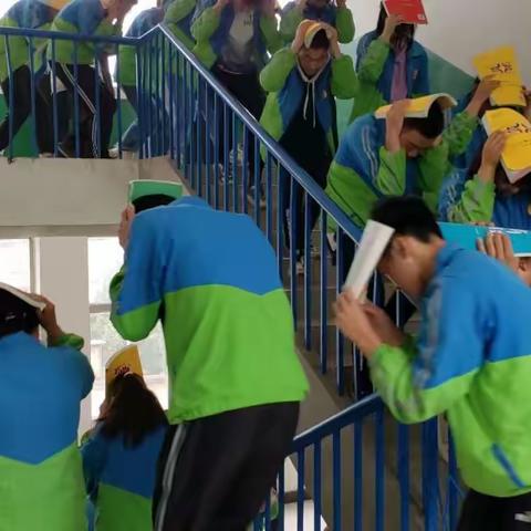 防震减灾    防患未然——罗川九年制学校防震减灾演练纪实