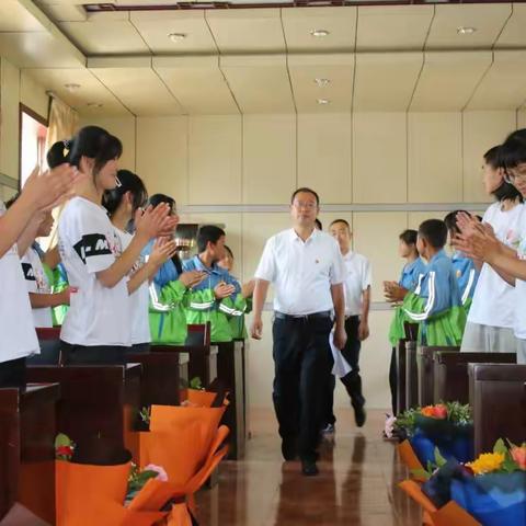 感念师恩  筑梦起航——罗川九年制学校2022届九年级毕业典礼纪实