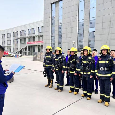 灞柳二路消防救援站组织开展空气呼吸器耗气测试