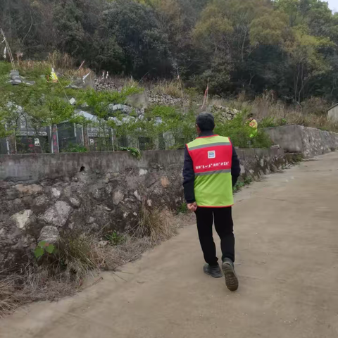 一棵为民服务的心