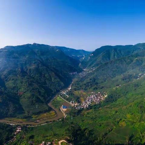 富民螳螂川之美。