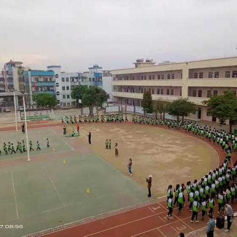 我运动，我快乐━━良垌镇第四小学举行跑操比赛活动