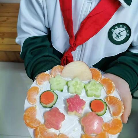 津南区实验小学216劳动教育社团——水果拼盘