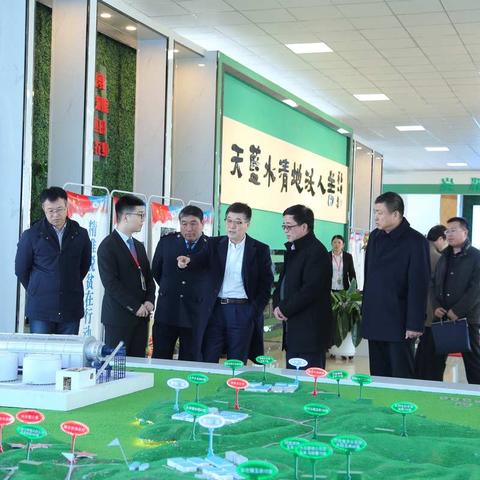 国家税务总局内蒙古自治区税务局党委委员、副局长包清泉一行深入兴安盟开展督导调研