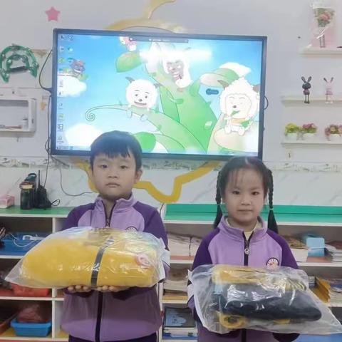 溢龙湾幼儿园小班长任命仪式