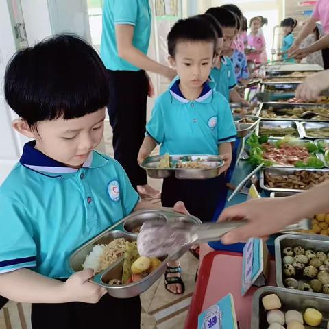 自助进餐礼仪