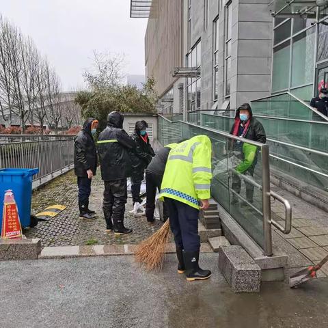 万平口物业图书馆防汛演练