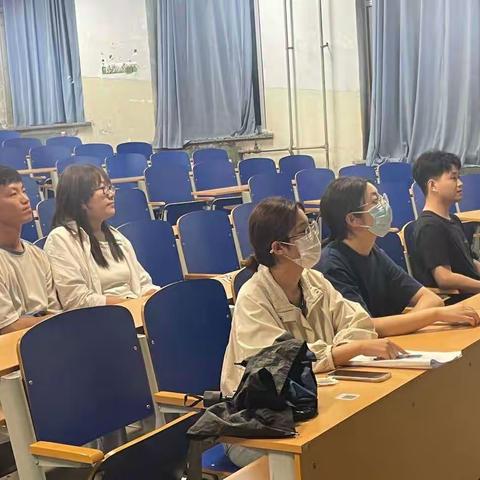 摄影协会举办手机摄影培训活动