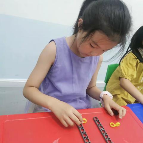 常梓瑄小朋友玛酷机器人七月成长记录